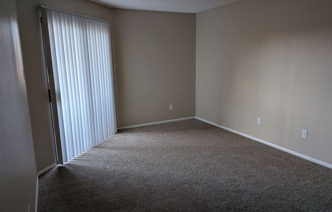 2 beds, 2 baths, 900 sqft, $1,425, Unit 223
