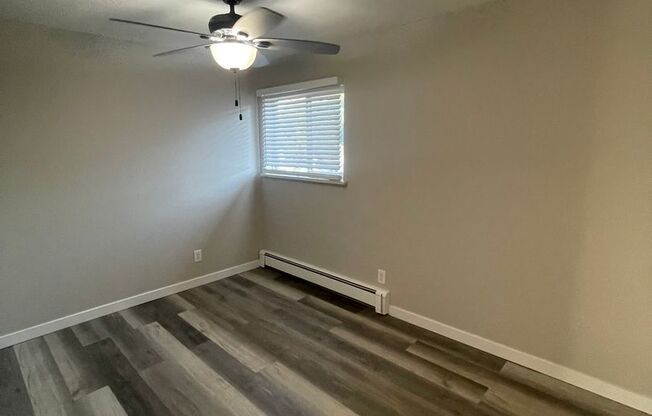 2 beds, 1 bath, $1,095, Unit Apt. 218