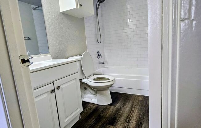 1 bed, 1 bath, 420 sqft, $1,350, Unit 110