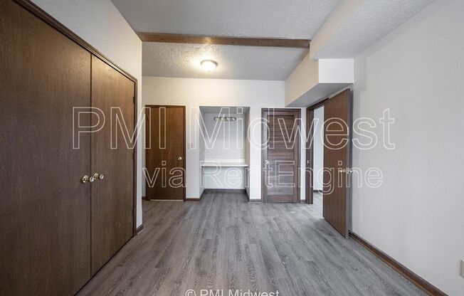 2 beds, 2 baths, 1,525 sqft, $1,199, Unit 1a