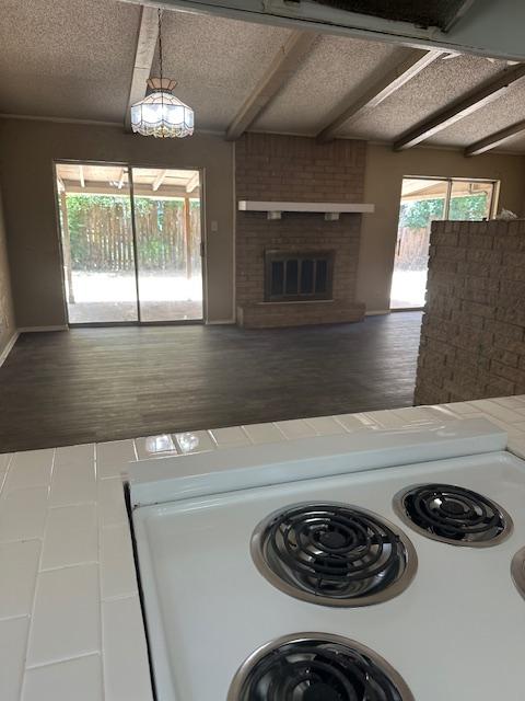 1001 RIDGELINE DR