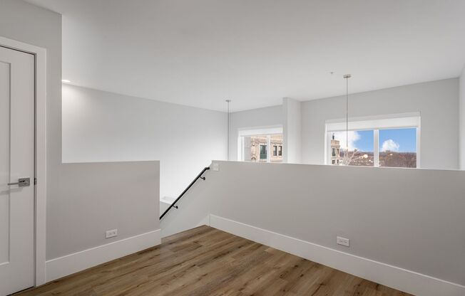 2 beds, 1 bath, 645 sqft, $2,500, Unit 508