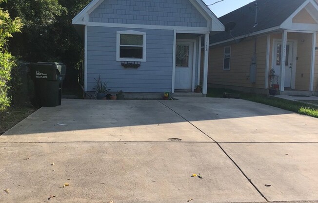 Adorable 2 Bed 1 Bath Home