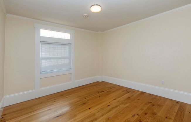 3525 17th Street (911r)