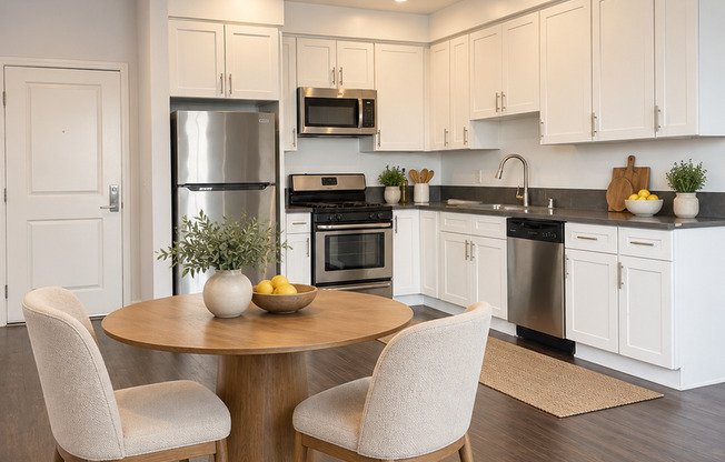 3 beds, 2 baths, 1,065 sqft, $2,795, Unit 306