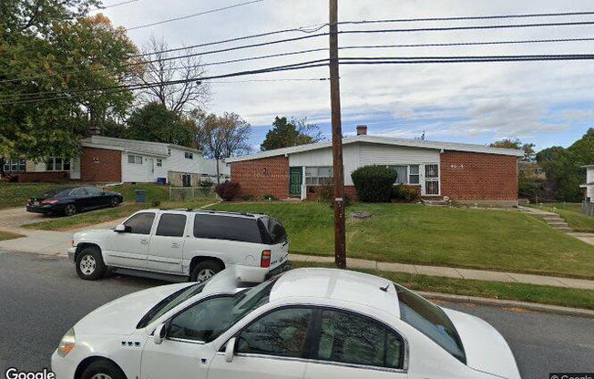 4606 OLD CT RD