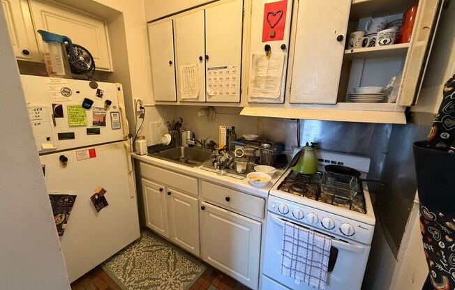 1 bed, 1 bath, $1,195, Unit 601