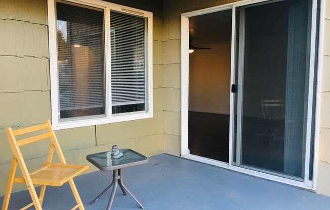 2 beds, 1.5 baths, 950 sqft, $2,275, Unit 141