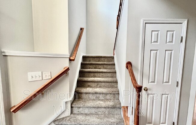 11840 ROYAL CASTLE CT