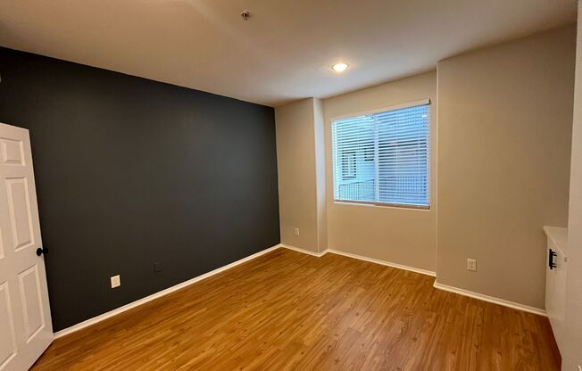 2 beds, 2 baths, 1,088 sqft, $3,098, Unit 205