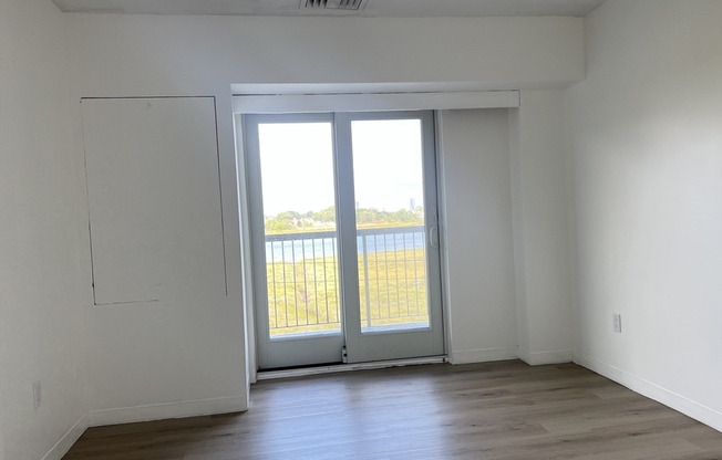 1 bed, 1 bath, 613 sqft, $2,350, Unit 410