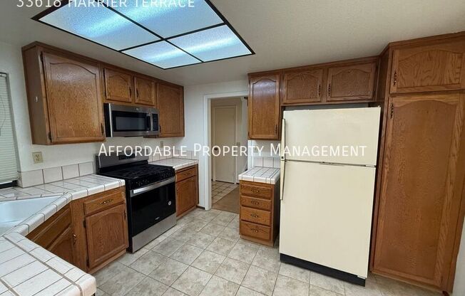 33618 Harrier Terrace