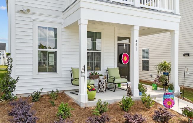 Stunning 3BR Home with Spacious Open Layout, Community Pool & Playground