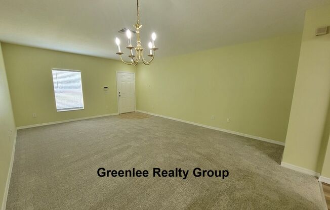 2 Story 2Bed/2.5 Bath Townhome - Community Pool - Gated - Pond View