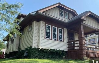 4 Bedroom Single Family Home in Milwaukee