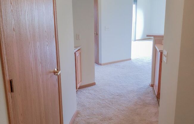 2 beds, 2 baths, 1,186 sqft, $1,905, Unit 200-102