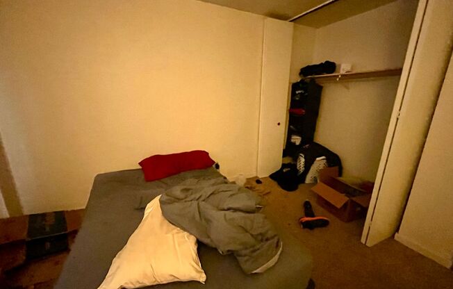1 bed, 1 bath, $850, Unit 313