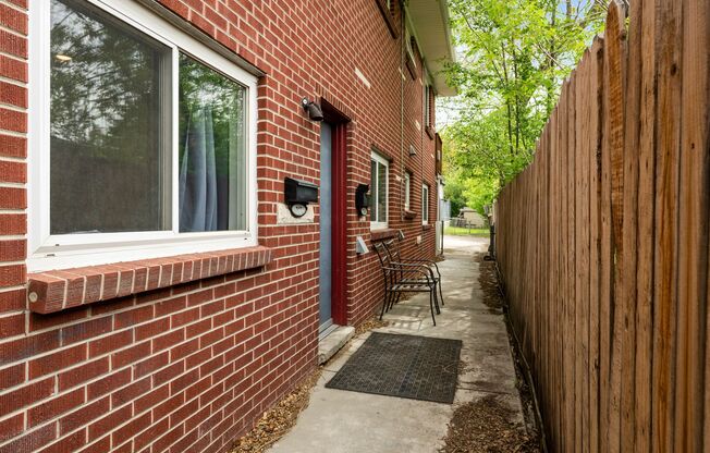 Gorgeous Two Bedroom in Sloan's Lake!
