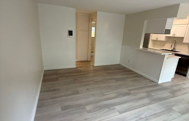 McClintock Apartments