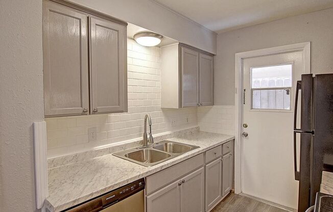 1947 Sean Dr - 4/Bed 2/Bath - $1,795/month
