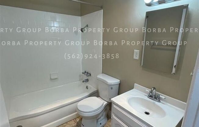 2 beds, 1 bath, 935 sqft, $1,995, Unit 8