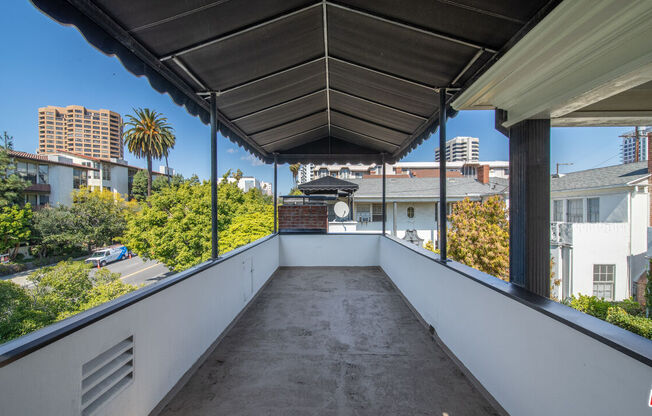 1284 1284 S Beverly Glen Blvd # 1284