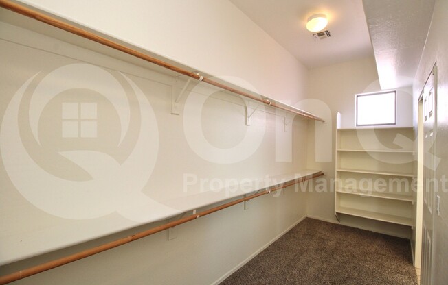 3 beds, 2.5 baths, 2,795 sqft, $2,395