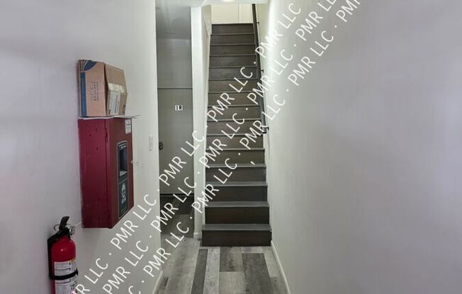 3429 N 18 ST