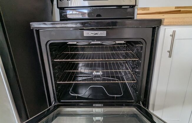 2 beds, 1 bath, 855 sqft, $1,099, Unit 3364-06