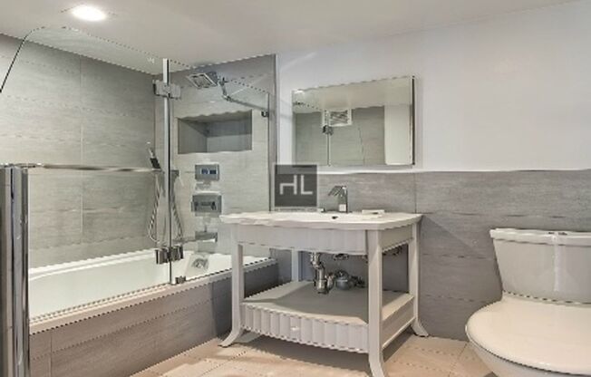 3 beds, 2 baths, 1,000 sqft, $7,295, Unit 11R