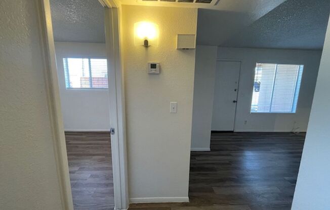 2 beds, 1 bath, 775 sqft, $1,300, Unit 1019B