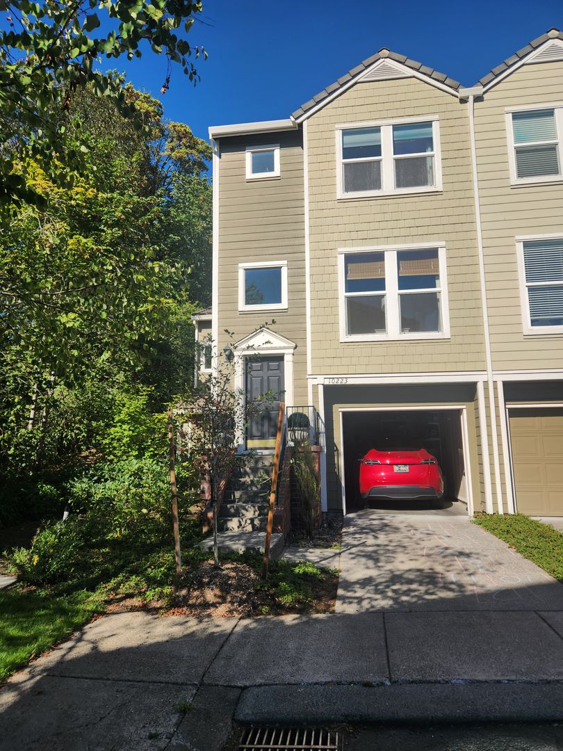 10223 NW Jack Lane ~ Luxury End-Unit Townhome in Forest Heights