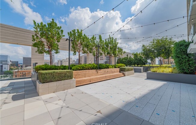 1 bed, 1 bath, 711 sqft, $2,800, Unit 1414