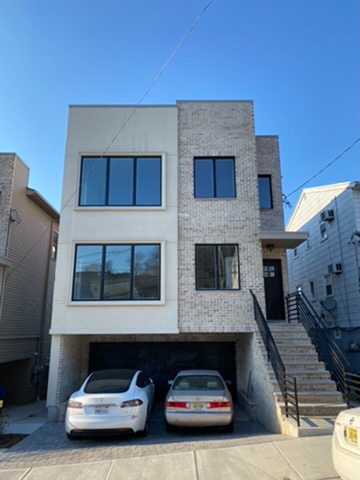 5107 MEADOWVIEW AVE