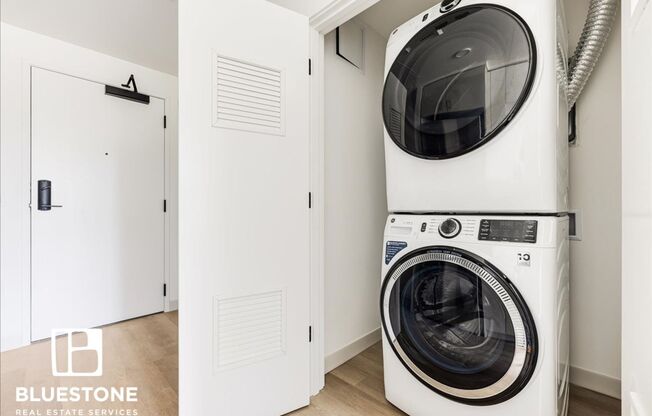 Studio, 1 bath, 584 sqft, $1,749, Unit 207
