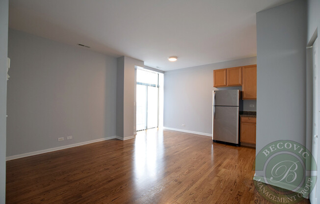 2 beds, 2 baths, 900 sqft, $2,600, Unit 504