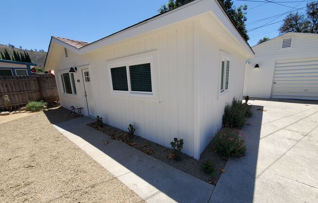 124-128 W. Flint St.