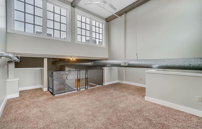 1 bed, 1 bath, 1,295 sqft, $1,787, Unit 3301-413
