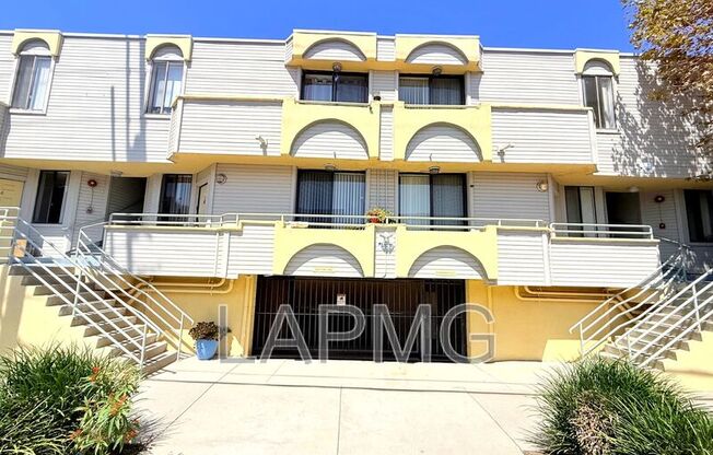 4202 Tujunga Ave - Unit 104