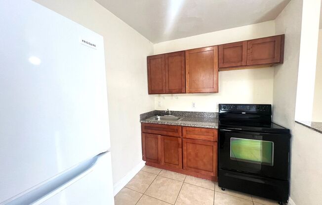 1 bed, 1 bath, $1,750, Unit 1533-9