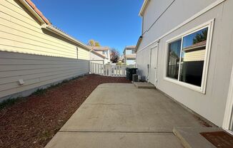 3 beds, 2 baths, $2,495