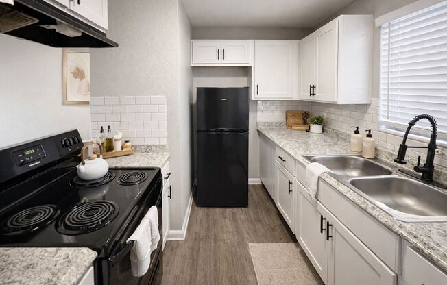 1 bed, 1 bath, 650 sqft, $999, Unit C229