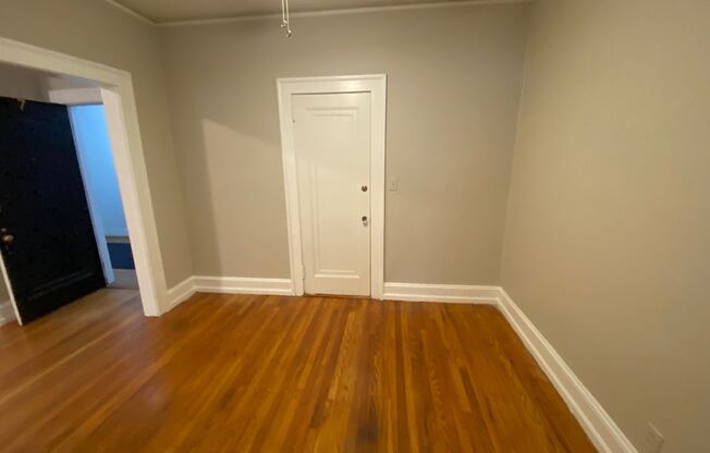 Charming Apartments in the Heart of Virginia Highland!