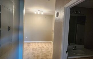 1 bed, 1 bath, $1,450, Unit Unit 1-304