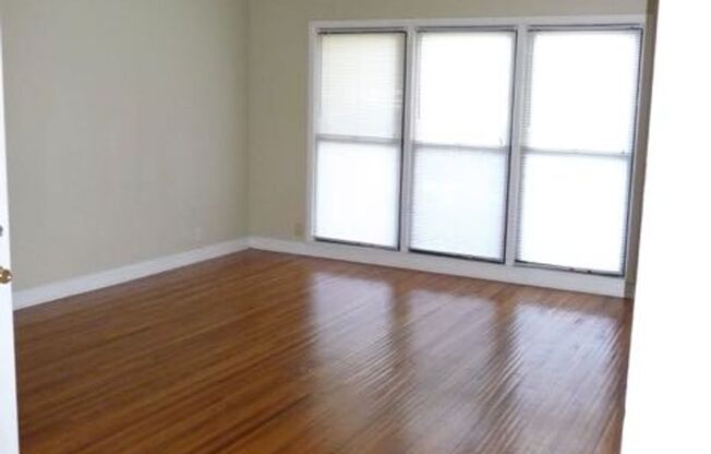 246 White Bridge Rd, Nashville TN 37209 #C1