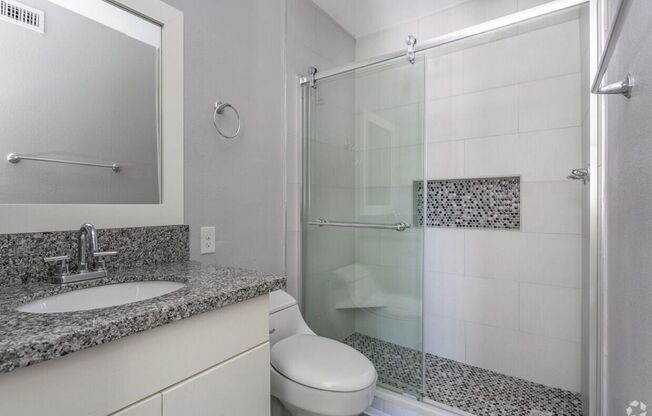 1 bed, 1 bath, 671 sqft, $1,165, Unit 2810 - 27