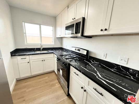 3 beds, 2 baths, 1,400 sqft, $2,654, Unit 6