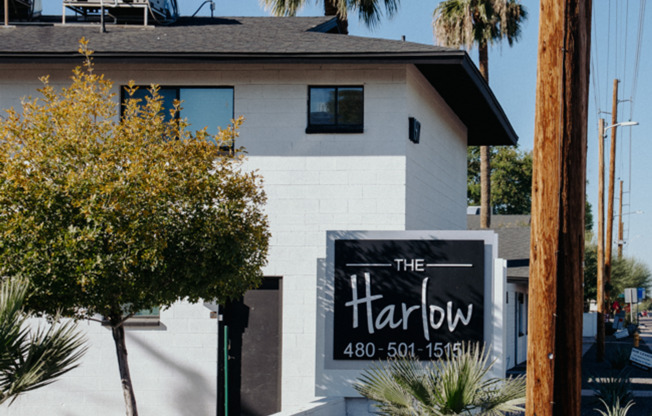 2 beds, 1.5 baths, 850 sqft, $1,597, Unit 12