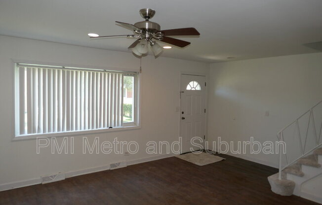 5 E JUDITH ANN DR