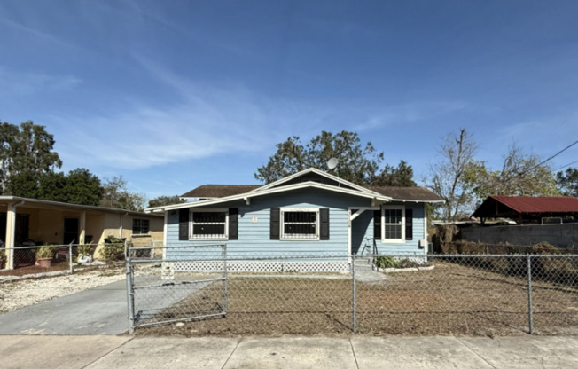 3104 E Ellicott St